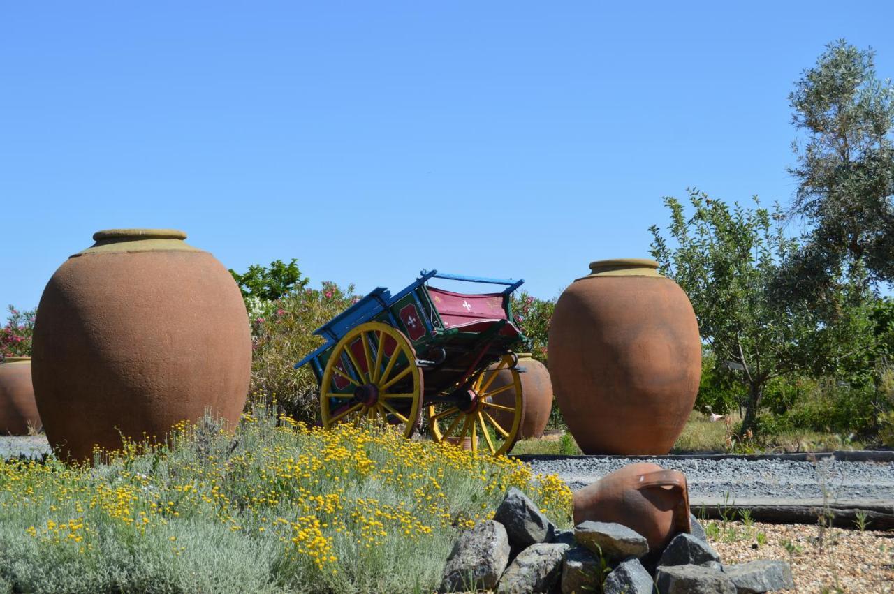 Monte Chalaca - Turismo Rural Ferreira Do Alentejo Eksteriør bilde